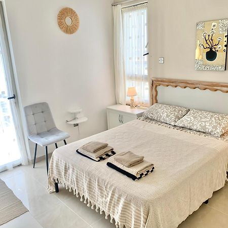 Boho Bay Apartment Akanthou 外观 照片