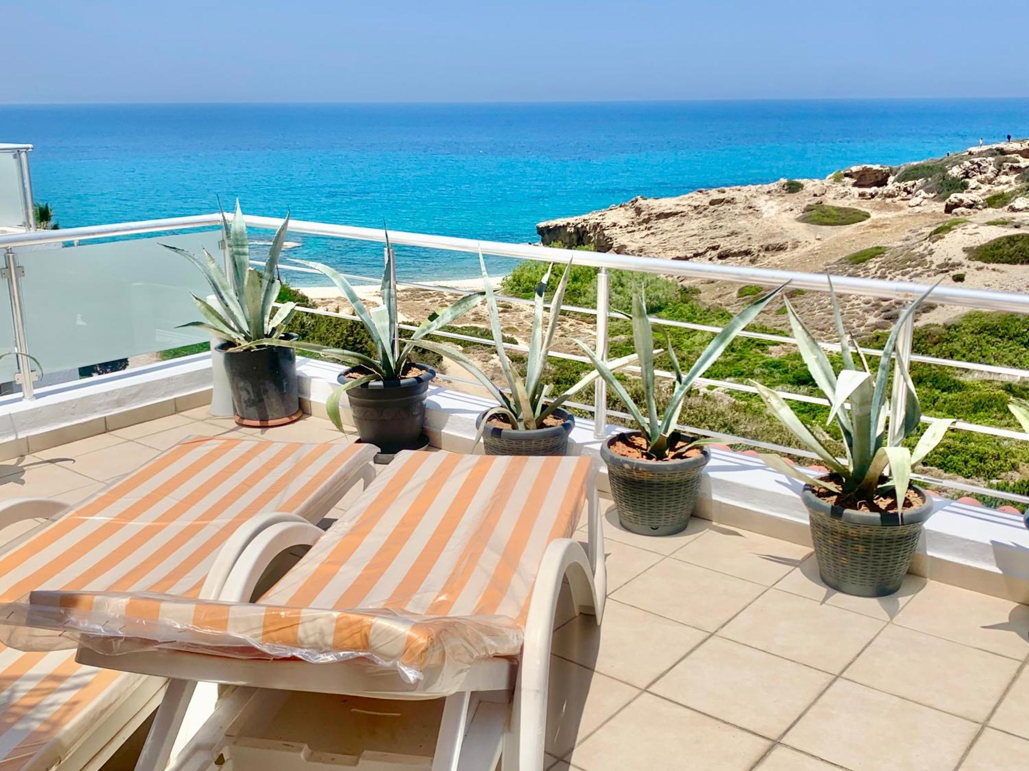 Boho Bay Apartment Akanthou 外观 照片